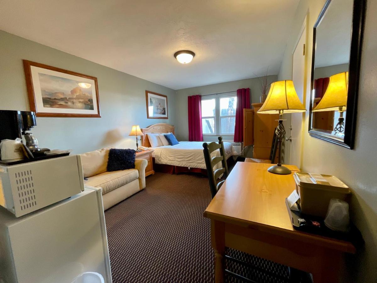 Rugged Country Lodge Пендълтън Екстериор снимка