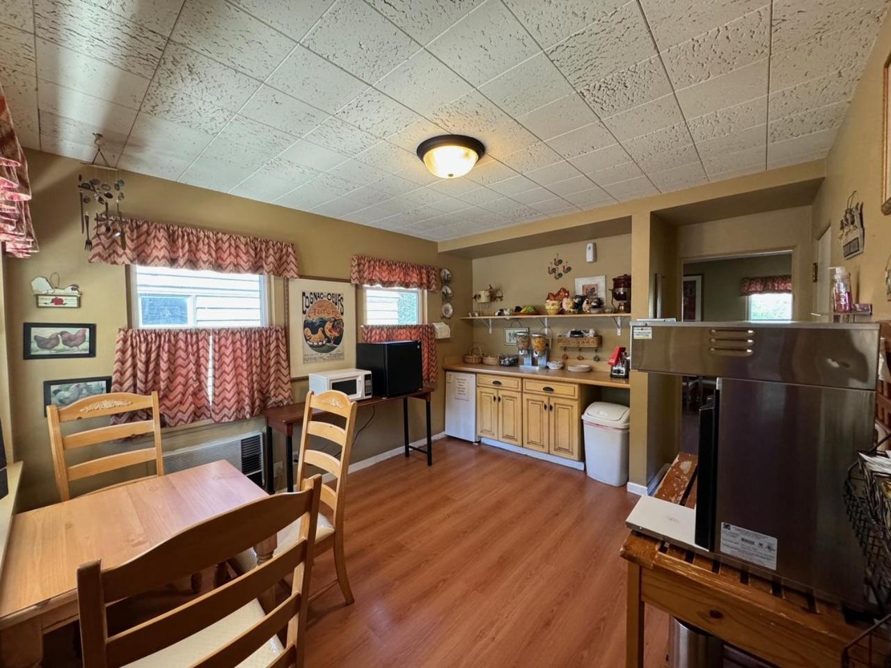Rugged Country Lodge Пендълтън Екстериор снимка
